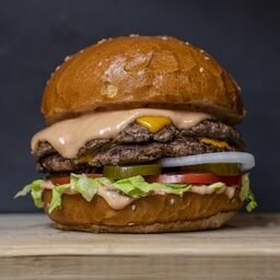 Street food and fast bites